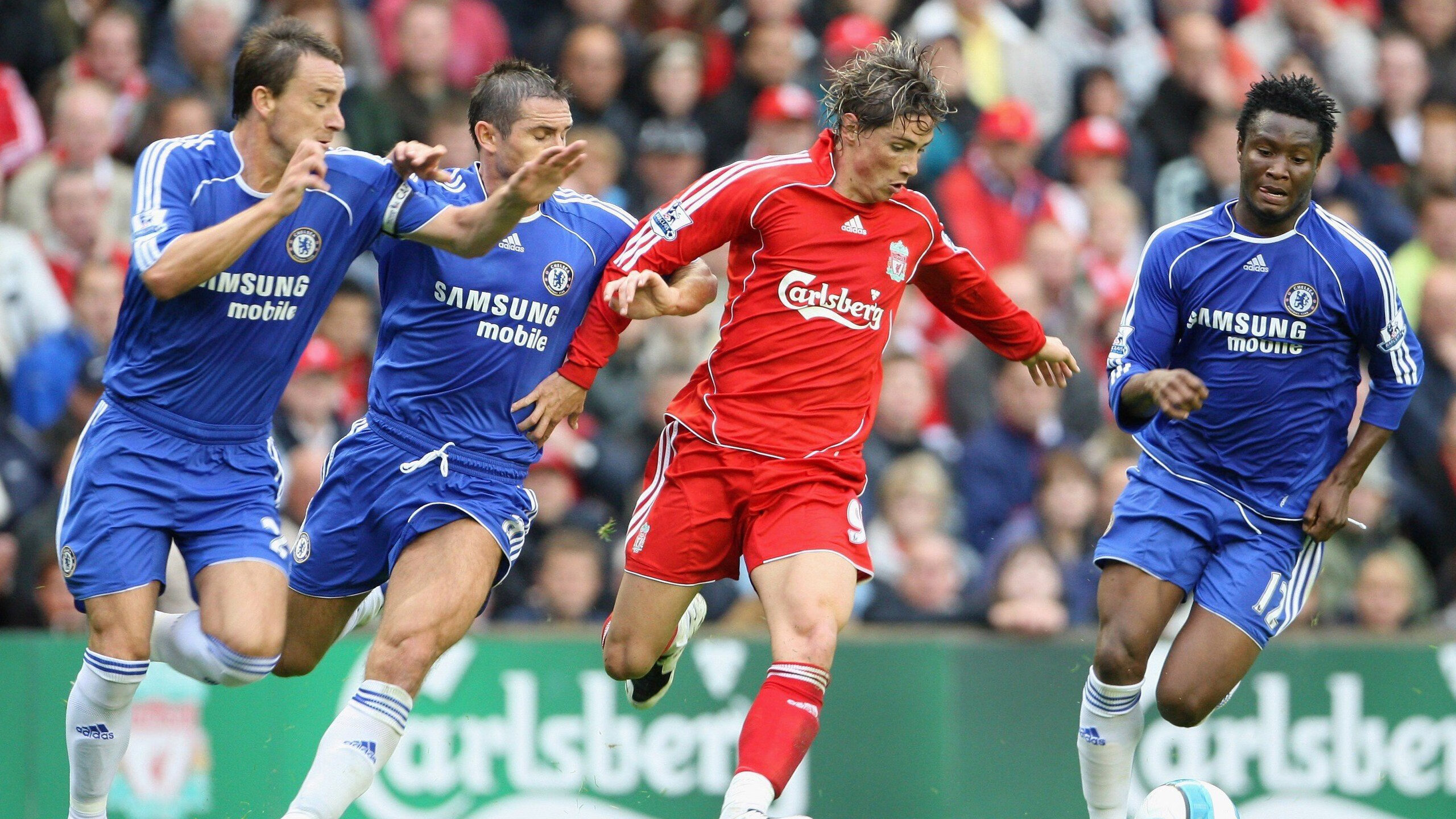 卡普尔凭借冷静的判断和精确的突破，让袋鼠队进攻更具威胁，卡普尔公司